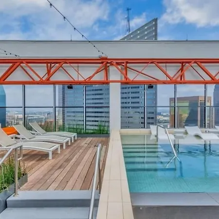 22Nd Fl Bold Cozysuites With Pool, Gym